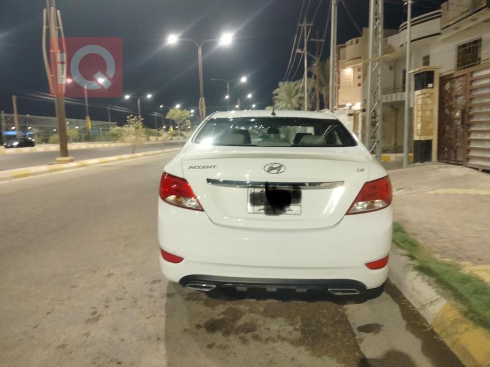 Hyundai Accent